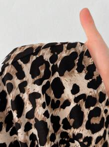 SHEIN EZwear Plus Size Women's Leopard Print High Slit Side Hem Skirt