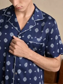 EverLounge Conjunto de pijama de camisa de manga corta de una sola hilera con estampado floral y pantalón para hombres - Multicolor - Ver 4
