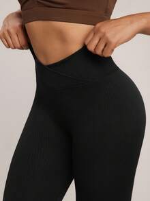 Hanevo Women Seamless Solid Color Flared Sports Pants - Black - View 3