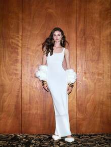 MOTF PREMIUM 纯色方领鱼尾下摆修身毛衣裙 - 白色 - 查看 9