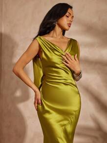 Hauture 女式性感夏季度假夜外出低垂后背橄榄绿缎面长裙 - 綠色 - 查看 5