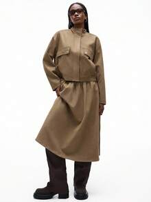 GENKIRA 新款时尚女士两件套，绒面革复古卡其色经典口袋设计感纽扣高端工装风格立领女士两件套 - 卡其色 - 查看 5