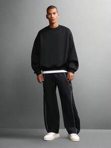 SUMWON 宽腿黑色尼龙运动裤，带反光对比滚边，运动休闲街头服饰，四季宽松下装，时尚都市服饰 - 黑色 - 查看 3