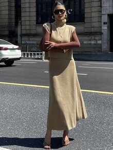 DAZY Women's Casual Solid Color Turtleneck Sweater Vest & Skirt 2-Piece Set, Autumn