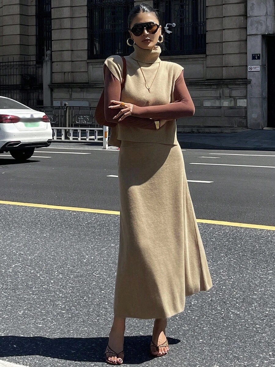 DAZY Women's Casual Solid Color Turtleneck Sweater Vest & Skirt 2-Piece Set, Autumn