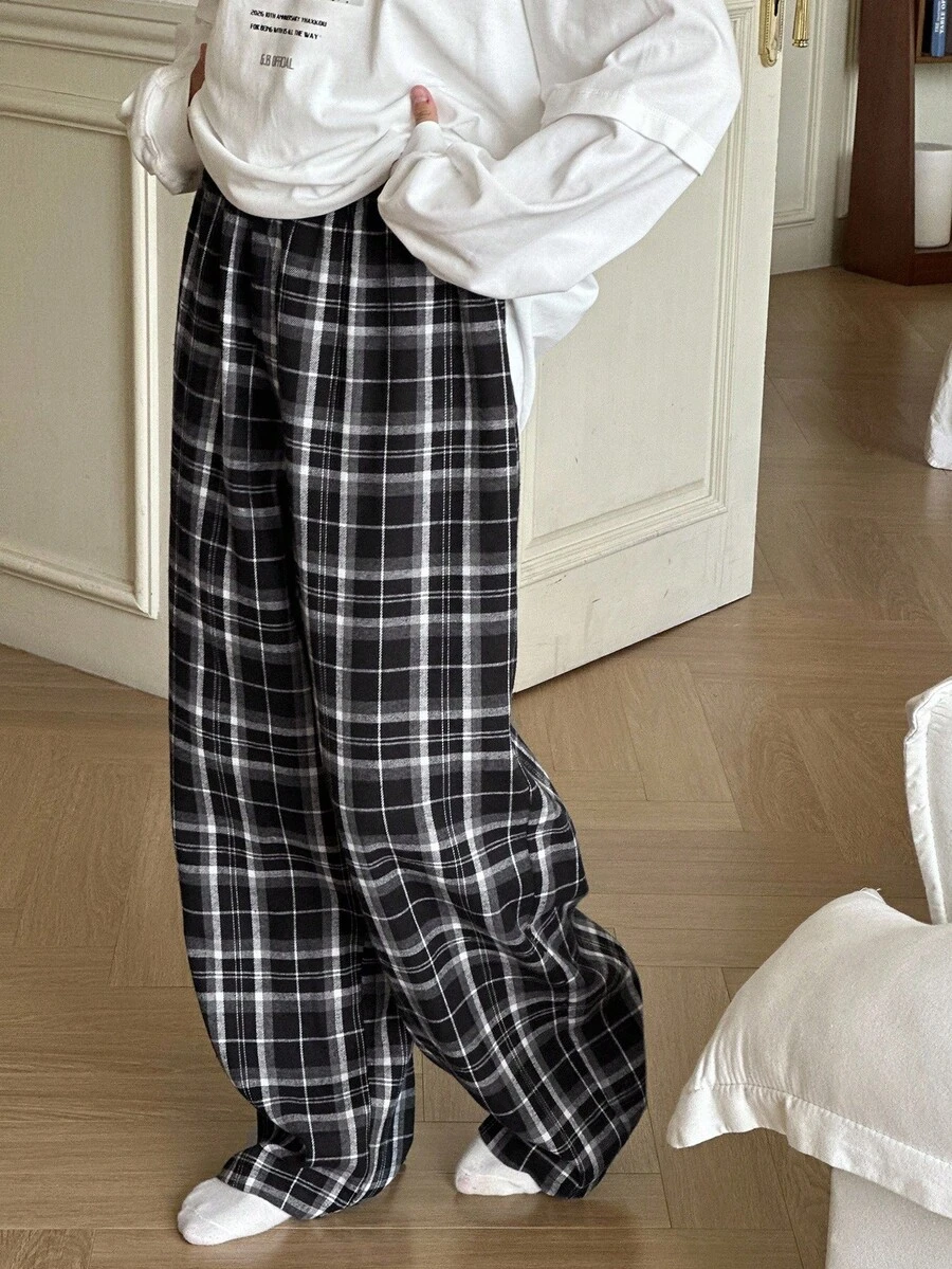 DAZY Teens/Youth Girls Casual Loose Plaid Pajamas/Loungewear, Autumn - Black - View 1