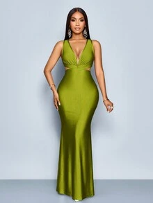 SOLERSUN 女式优雅纯色深V领露背修身鱼尾长裙 - 橄欖綠 - 查看 5