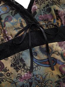 ROMWE Fairycore Women's Summer Vacation Paisley Print Contrast Lace Tie Front Fitted Camisole