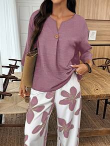 SHEIN PETITE Women's Vacation Solid V-Neck 3/4 Sleeve Shirt And Floral Print Loose Pants 2 Pieces Set - Multicolor - View 4