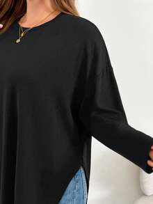 SHEIN Essnce 大码女装春秋时尚休闲宽松舒适日常简约基本百搭修身高开叉黑色 T 恤、秋装、外出上衣 - 黑色 - 查看 6