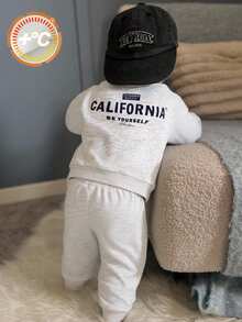 SHEIN 2pcs/Set Baby Boys Thermal Lined Sweatshirt And Jogger Pants Set, Warm Outfit For Fall/Winter. Comfortable, Fashionable Daily Casual Wear With Letter Graphic, Suitable For Indoor, Outdoor, Daily, Sports, Play, Party Holiday, Back To School, Streetwear - Grey - View 6