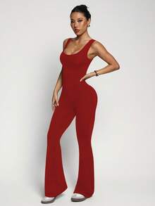 Easithlete 女式黑色无袖连体裤，U 领，后背镂空，高腰，喇叭裤腿，适合春夏季休闲、健身、瑜伽、跑步 - 酒紅色 - 查看 3