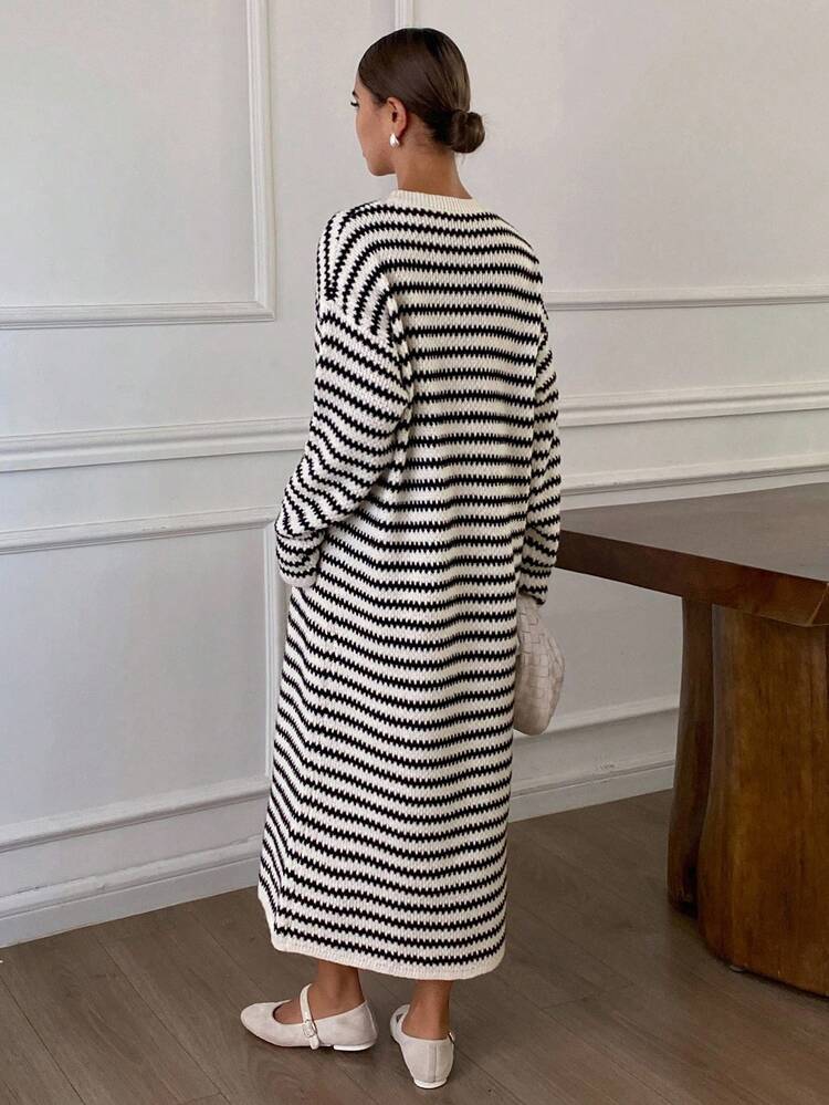 Contrast Black & White Striped Loose Long Sleeve Crew Neck Casual Street Style Maxi Sweater Dress For Women, Autumn