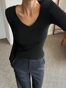 女士V领保暖内衬修身性感休闲打底T恤长袖上衣，冬季保暖款 - 黑色 - 查看 2