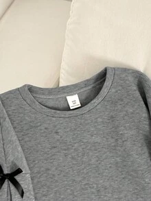 SHEIN Tween Girl Loose Casual Minimalist Comfortable Round Neck Long Sleeve Bow Decor Sweatshirt,In Fall/Winter - Grey - View 2