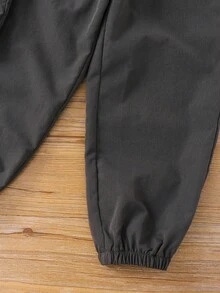 SHEIN 2 件套年轻男童休闲插肩袖立领装饰丝带立领半开襟夹克和松紧腰裤套装，羊毛，加厚 - 灰色 - 查看 6