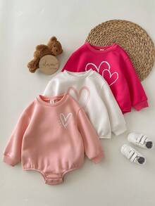 3件套新生女宝宝连体衣，秋冬季抓绒针织圆领长袖爱心印花连体衣