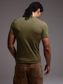 Musero Men Slim Fit Short Sleeve Crew Neck Basic Plain T-Shirt Essentials All Year Round Capsule - Army Green - View 4