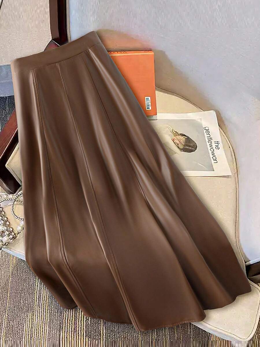 GlowEve CURVE 大码女式复古高腰PU皮裙 - 棕色 - 查看 1