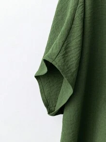 Linhara CURVE Plus Size Women Vintage V-Neck Floral Printed Button Down Blouse - Green - View 4