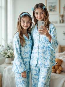 SHEIN Mädchen Tween Pyjama Set, hellblau mit Schmetterling Muster, Knopfleiste Langarm Oberteil und Hose, schwer entflammbare Stoffe, modisch & elegant
