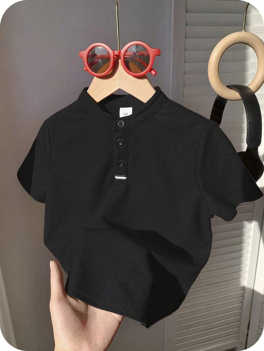 Áo thun polo tay ngắn màu trơn thoải mái cho bé trai mặc thường ngày, thích hợp cho mùa xuân và mùa hè, thích hợp cho mùa hè, mùa xuân, tuyệt vời cho hoạt động ngoài trời, trường học, phong cách đường phố, tiệc tùng và mặc thường ngày, hiệu suất cao - màu đen - Xem 1