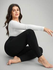 Comfylo Plus Size Women's Thermal Lined Long Leggings Work/Office Gym Fall Work/Office Gym Autumn High Stretch Ribbed Leggings Fall/Winter Chic Winter Thermal Lined Leggings - Dark Green - View 7