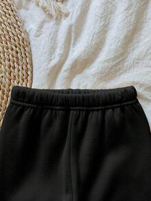 SHEIN Playful Pals 2件套女宝宝套装，乡村简约豹纹樱桃字母图案连帽卫衣和羊毛裤，适合秋冬出游 - 彩色 - 查看 4