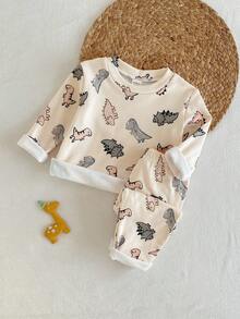 SHEIN Playful Pals 两件套幼儿男童恐龙印花加厚长袖上衣和裤子睡衣套装 - 卡其色 - 查看 9