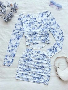 Teen Girls' Vacation Blue Floral Tie-Dye Print Square Neck Ruched Asymmetric Hem Long Sleeve Top And Mini Ruched Bodycon Skirt Set - Blue and White - View 2