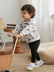 Cozy Pixies 2 件套男婴卡通恐龙印花圆领长袖连帽衫和纯色喇叭裤套装 - 彩色 - 查看 4