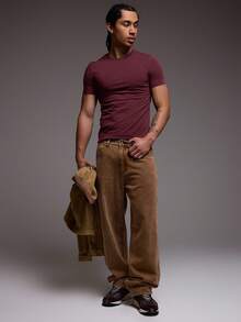 Musero 短袖修身圆领基础纯色T恤，四季皆宜，春夏胶囊系列 - 酒紅色 - 查看 5