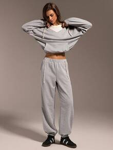 Hanevo Bộ 2 áo hoodie dáng rộng thoải mái dạo phố có túi và quần cạp chun có dây rút - Màu Xám nhạt - Xem 3