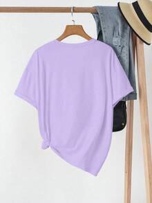 بلوزة كاجوال بأكمام قصيرة للنساء ذوات الحجم الكبير مع طباعة حرف وشجرة النخيل، بياقة دائرية