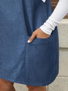 SHEIN LUNE 大码女式黑色灯芯绒连衣裙，带口袋和可调节肩带，女士连衣裙，Barnfit 感恩节服装，女士新年服装，冬季连衣裙，冬季服装，女士狂欢服装，毛衣裙 - 霧霾藍 - 查看 4