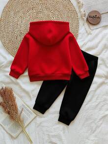 SHEIN Playful Pals 2件套女宝宝套装，乡村简约豹纹樱桃字母图案连帽卫衣和羊毛裤，适合秋冬出游 - 彩色 - 查看 2