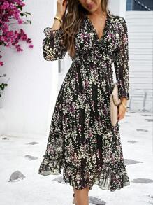 SHEIN Holidaya 碎花印花荷叶边袖荷叶边下摆长款连衣裙 女式度假海滩装