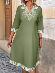 EMERY ROSE 女式领口、袖口和下摆花卉印花简约休闲连衣裙长款女装