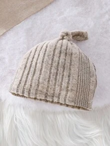 SHEIN 新生儿罗纹针织休闲长袖连体衣，圆领露肩设计，附赠可爱帽子，适合秋冬季穿着。 - 卡其色 - 查看 4