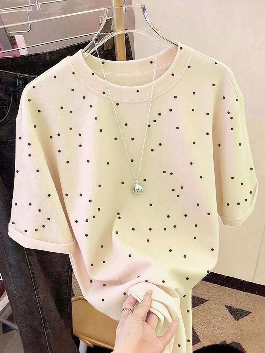 Franclia تي شيرت نسائي بأكمام قصيرة وياقة دائرية مع طباعة نقاط عشوائية، هدية رائعة للأصدقاء