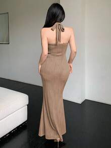 Celisse 女式优雅纯色纹理修身挂脖系带鱼尾长裙 - 摩卡棕 - 查看 2