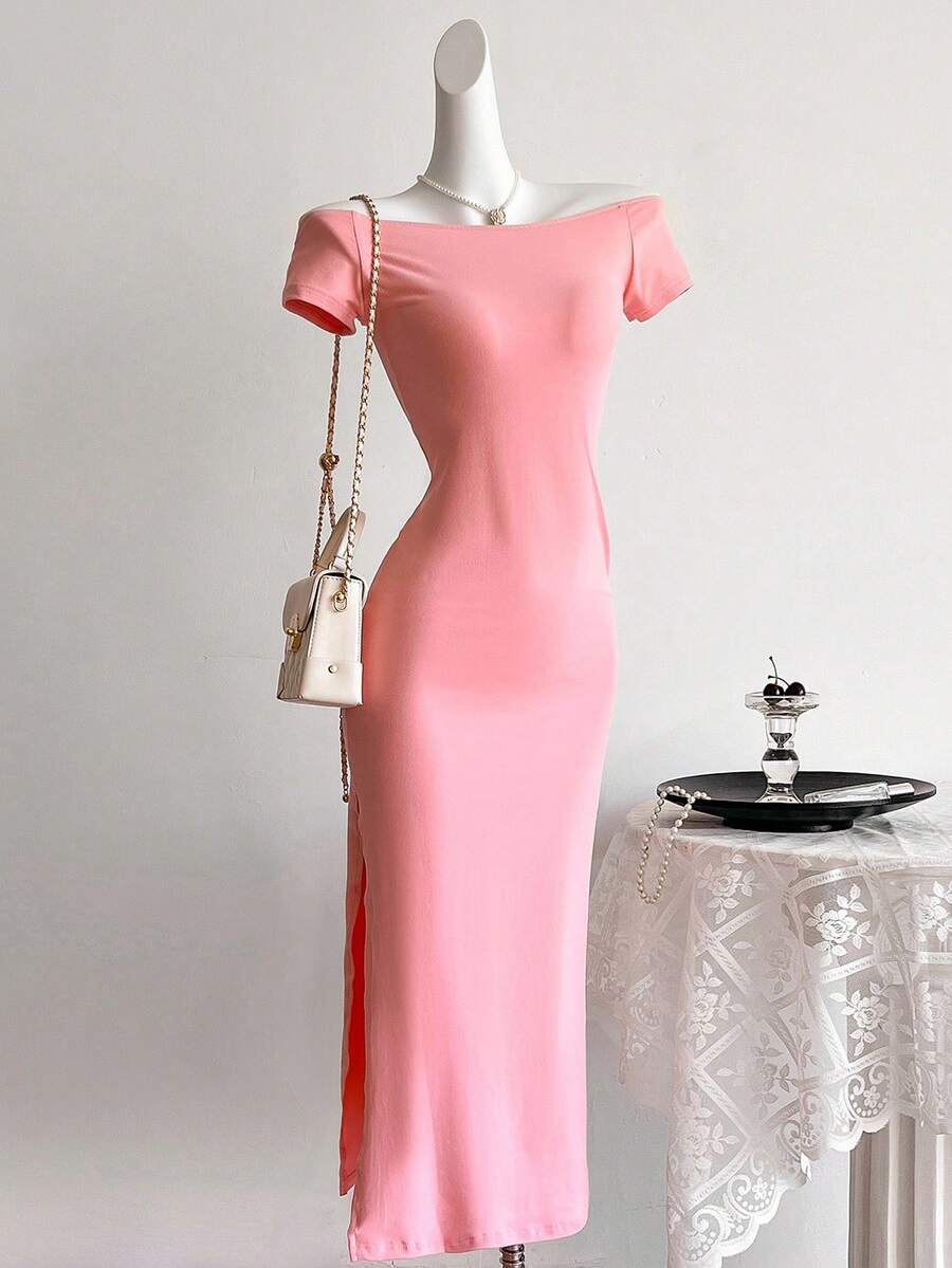 SHEIN Sweetra Young Vestido midi de punto de color liso con hombros descubiertos, ajuste ceñido y abertura lateral, vestido casual versátil para uso diario para adolescentes - Rosa - Ver 1