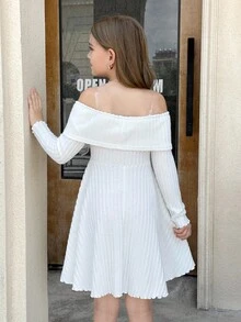 SHEIN 青少年女孩优雅通勤修身露肩蝴蝶结腰部荷叶边下摆舒适弹力针织条纹连衣裙 - 纯白色，Mother & Me - 白色 - 查看 11