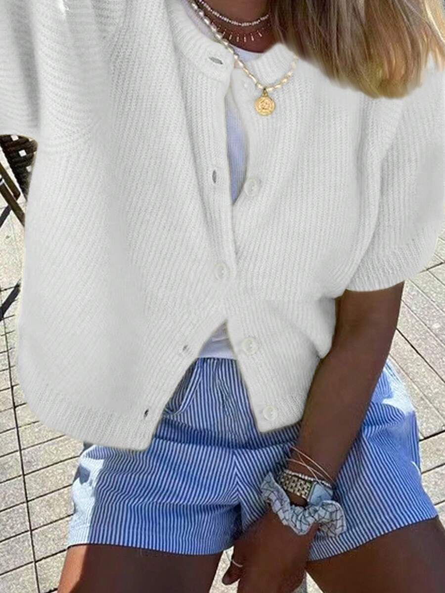 INAWLY 女士纯色简约休闲纽扣式短袖开衫、短袖上衣 - 白色 - 查看 1