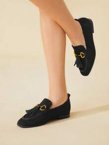 CUCCOO BASICS CUCCOO Fashion Horse Bit Buckle Tassel Flat Loafers - Black - View 2