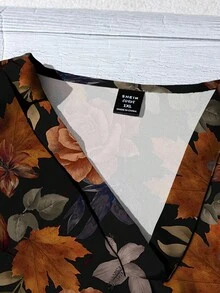 EMERY ROSE Retour à la saison scolaire Jour des enseignants Vêtements pour femmes grande taille Vêtements décontractés quotidiens Vacances Col en V Petites manches volantes Style vacances Motif feuille rétro Chemise ample Vêtements d'été pour femmes Vêtements de vacances pour femmes - Multicolore - Voir 4