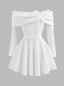 SHEIN 青少年女孩优雅通勤修身露肩蝴蝶结腰部荷叶边下摆舒适弹力针织条纹连衣裙 - 纯白色，Mother & Me - 白色 - 查看 4