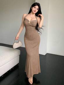 Celisse 女式优雅纯色纹理修身挂脖系带鱼尾长裙 - 摩卡棕 - 查看 3