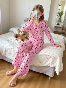 SHEIN Tween Girls Cherry Pattern V-Neck Long Sleeve Top & Pants Pajama Set Girls Pajamas Cherry Pajamas Pink Pajama Set Kids Sleepwear Pajama Sets For Girls Pink Pajamas Kids Pajamas Pink Cherry Pajamas Cherry Pajama Set Cute Pajamas Two Piece Pajama Set Cherry Pjs 2 Piece Pj Set Pink Pjs Set Cherry Print Pajamas Fall Winter