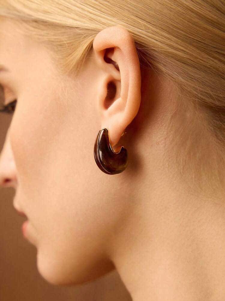 18K GOLD PLATED RESIN BROWN EARRINGS